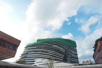 香港第一棟zaha hadid的建築，香港理工大學-創新樓