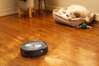 毛小孩家長福音！ Roomba j7+掃地機器人智慧識別便便不再悲劇