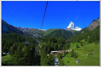 瑞士旅遊｜海拔3,883公尺的冰川天堂，搭乘40幾分鐘登山纜車直達天際線，與世界第一大山馬特洪峰的近距離接觸！
