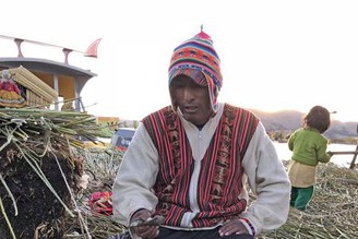 DAY7 秘魯 Puno普諾 Lake Titicaca 的的喀喀湖 之撞船小意外O.O