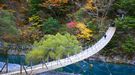 秋季秘境之旅～寸又峽溫泉『夢之吊橋』，碧藍湖水上的夢幻美景