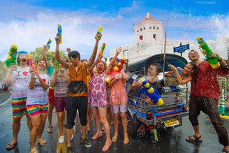 泰國潑水節(宋卡節)對泰國人來說是一年中最歡樂的