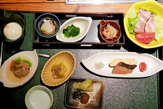 日本北陸吃高級飛驒牛【匠の宿 深山櫻庵】平湯溫泉住宿推薦