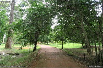 [柬埔寨暹粒]女人的城堡 - 女皇宮（Banteay Srei）