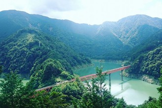 靜岡，川根本町。站在時間的分歧點。