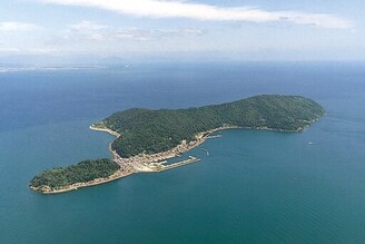 琵琶湖上的有人島 沖島