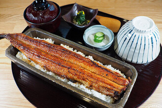 日本米其林餐盤推薦「四代目菊川」鰻魚名店登台！ 美食家教您怎麼吃鰻魚飯！