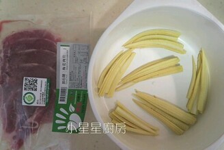 家常料理簡單上桌！玉米筍肉片捲