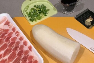 清爽順口的宴客菜～清蒸蘿蔔五花肉