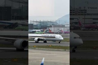 Singapore Airlines 新加坡航空 B787 Take off