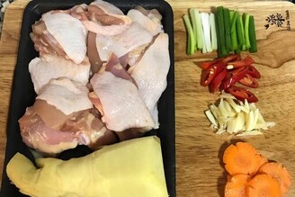 開胃又下飯！醃筍炒雞