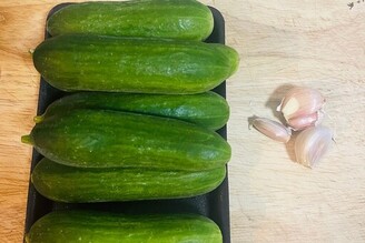 爽口冰涼、營養好吃！厚切醃小黃瓜