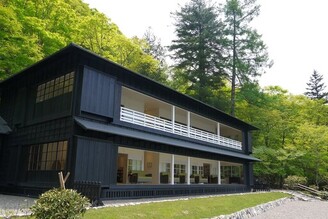 中禪寺湖英國大使館享受下午茶