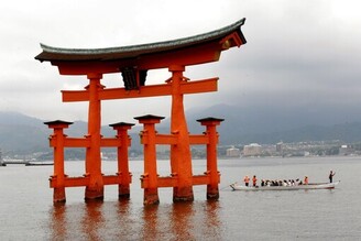 愛與和平之旅2-拜訪神居之地宮島嚴島神社、戀上廣島人文風情