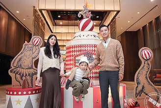 新板凱撒雙星慶週年 有機會抽兩萬元一泊二食套房假期，還有馬戲團魔術演出！