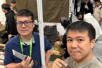 MOA展覽來看柴犬老師攤位，刀匠聯合展覽